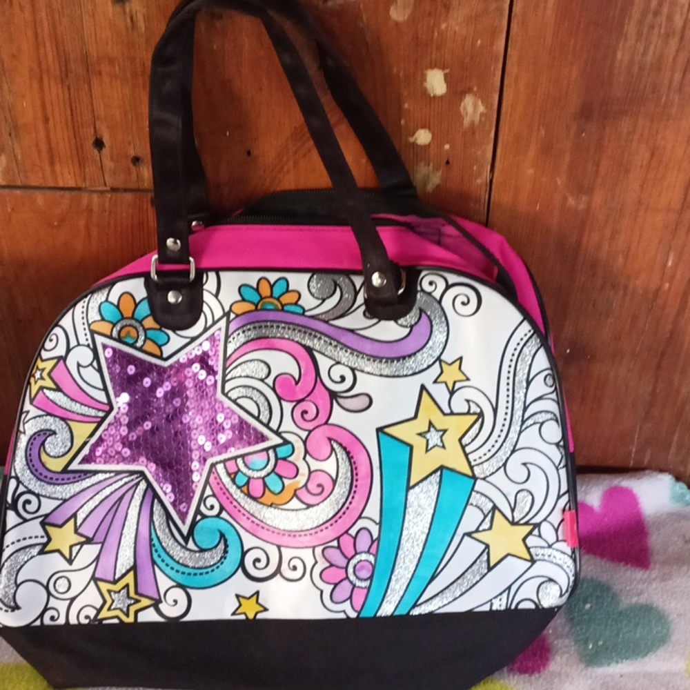 A small to medium size handbag